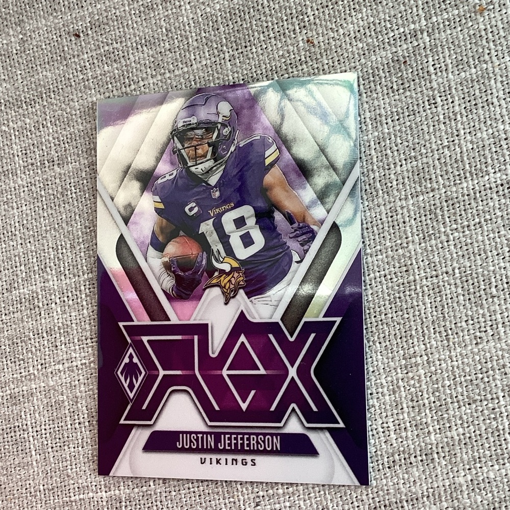Justin Jefferson case hit ssp